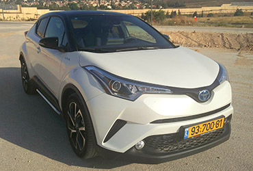 טויוטה CH-R: נועז ונחשק טויוטה CH-R: נועז ונחשק