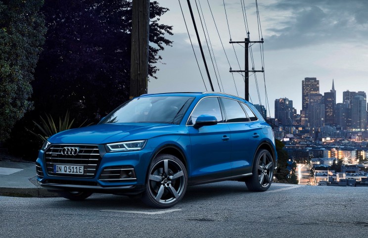 מטיילים ונהנים עם אאודי Q5 TFSIe!
