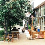 בית קפה בעיר